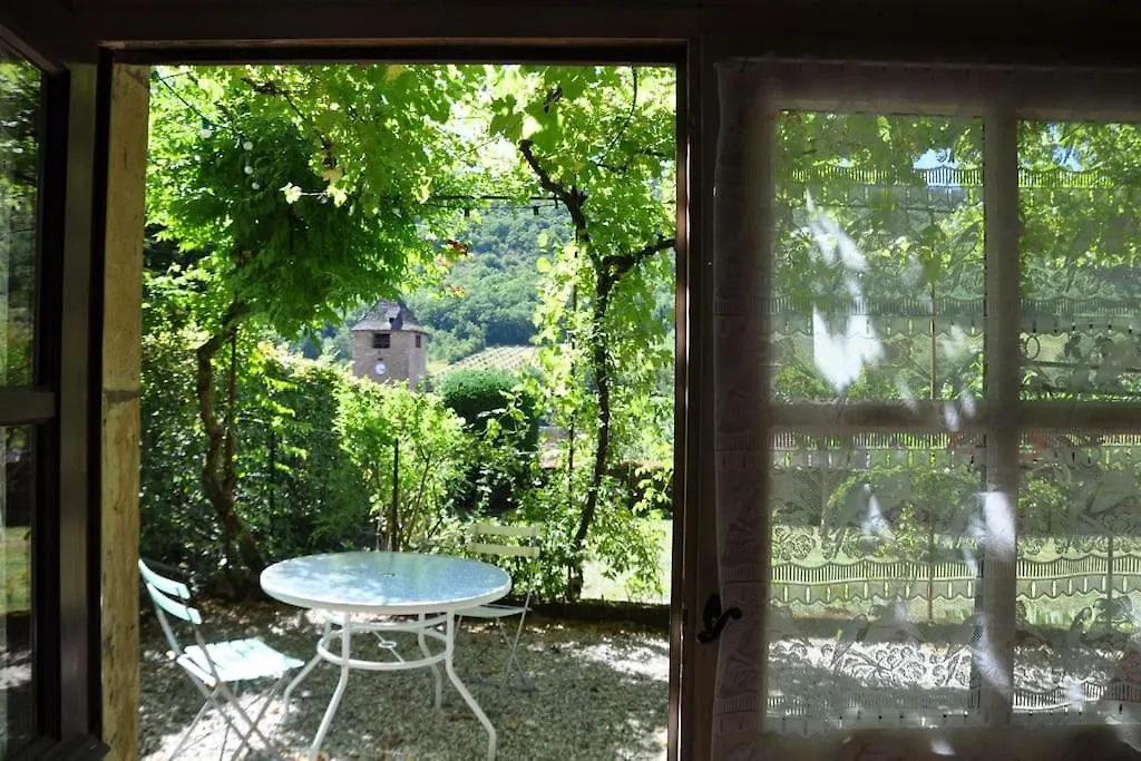 Holiday home Chateau De Busqueilles - La Couple Autoire France